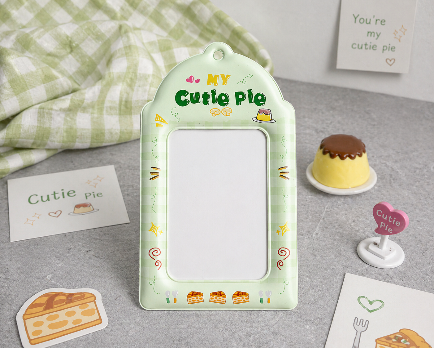 Cutie Pie Card Holder